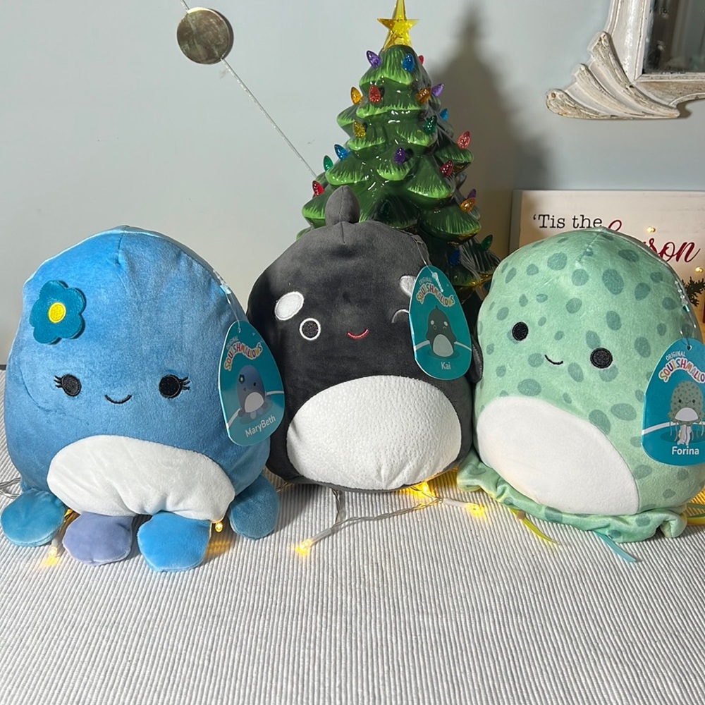 SQUISHMALLOWS BUNDLE 7.5" Under the Sea! Marybeth, Kai and Forina